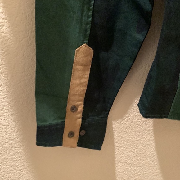 Men’s Entree LS Lifestyle Long Sleeve Button Down Shirt - Picture 6 of 17